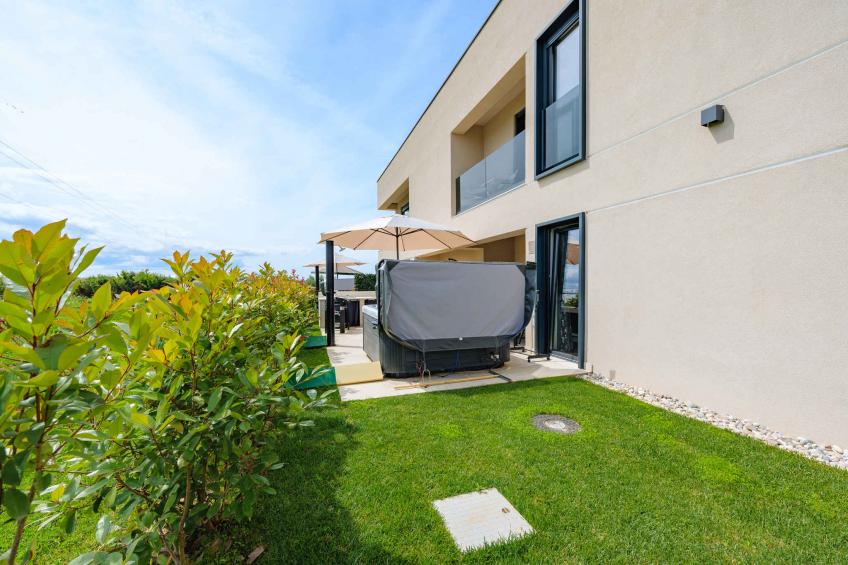Vakantiewoning Luxe appartement met privéjacuzzi - VW-7D468 - foto 14