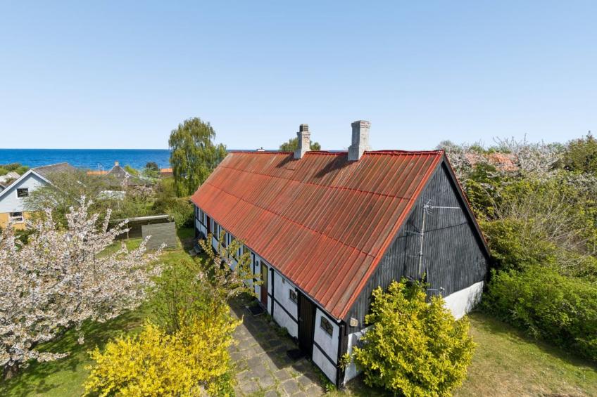 "Espen" - 300m from the sea