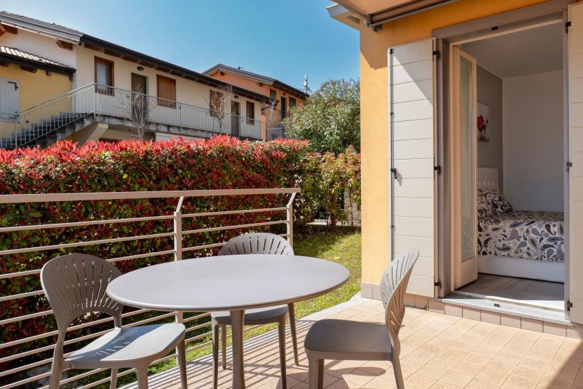 Lights on the Lake Zweizimmerwohnung mit Terrasse und Pool - foto 6