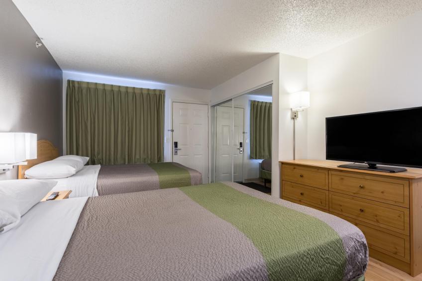 2 Full Beds  ADA/Tub Non-Smoking - foto 10