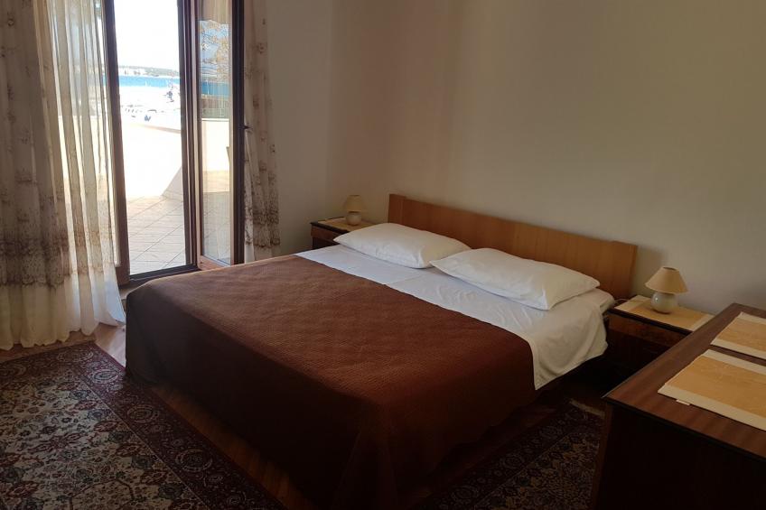 "Krajka" mit Blick auf das Wasser - foto 11