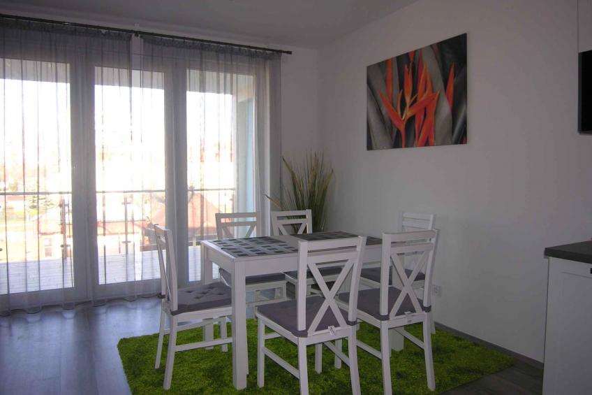 Vakantiewoning 100m van het Balatonmeer met zwembad en airconditioning - VW-Z873Y - foto 10