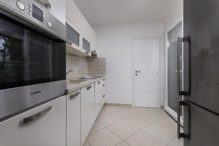 Apartment Seafront Maris - 4