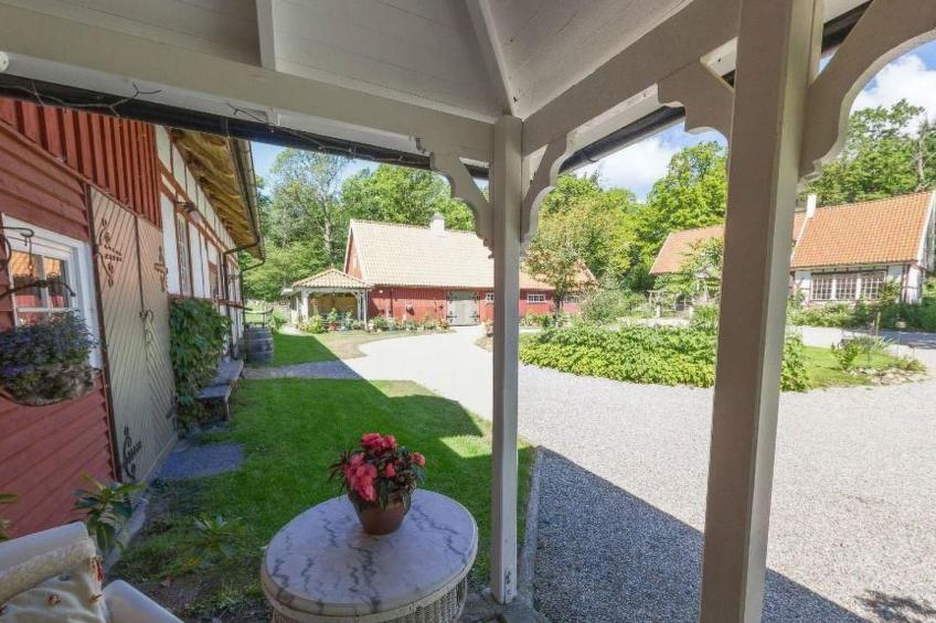 mit Balkon, Terrasse und Garten - foto 14