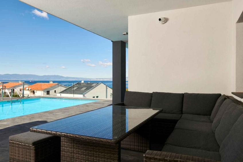 Villa met zwembad en uitzicht op zee - BF-9R7ZP - foto 4