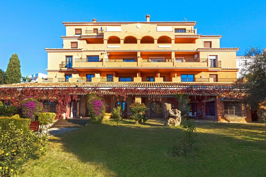 Beheiztes Hallenbad und Freibad - foto 4