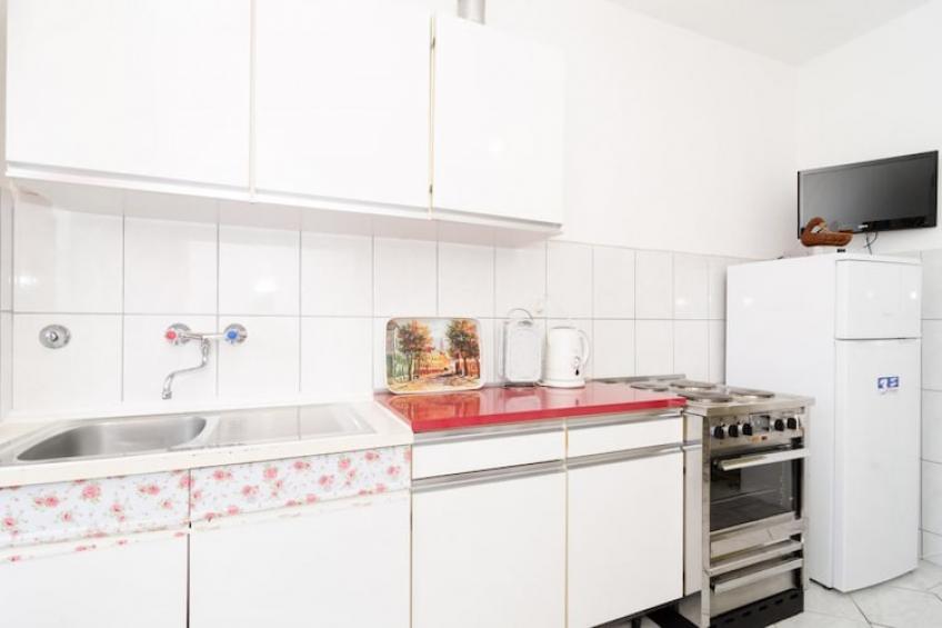 Apartments Villa Nikol - Standard Two Bedroom Apartment with Terrace (APT 5) - foto 3