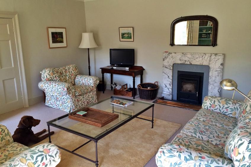 Ingleby Manor - South Front - foto 4