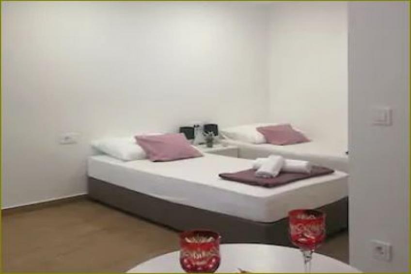 Apartments Dub - Three Bedroom Apartment with Hot Tub - foto 7
