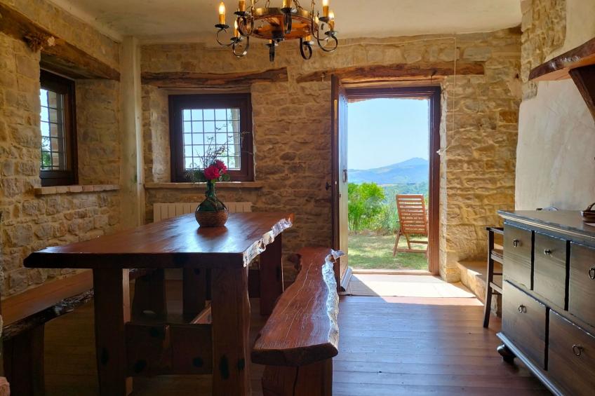 Große Wohnung mit Blick von den Bergen bis zum Meer - foto 6