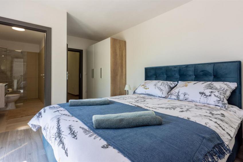 Three Bedroom Villa with Swiming Pool - foto 11