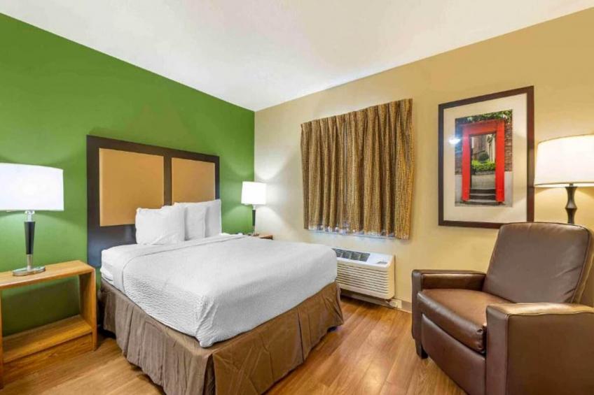 1 Queen Bed | Suite, Non-Smoking, Kitchen - foto 16