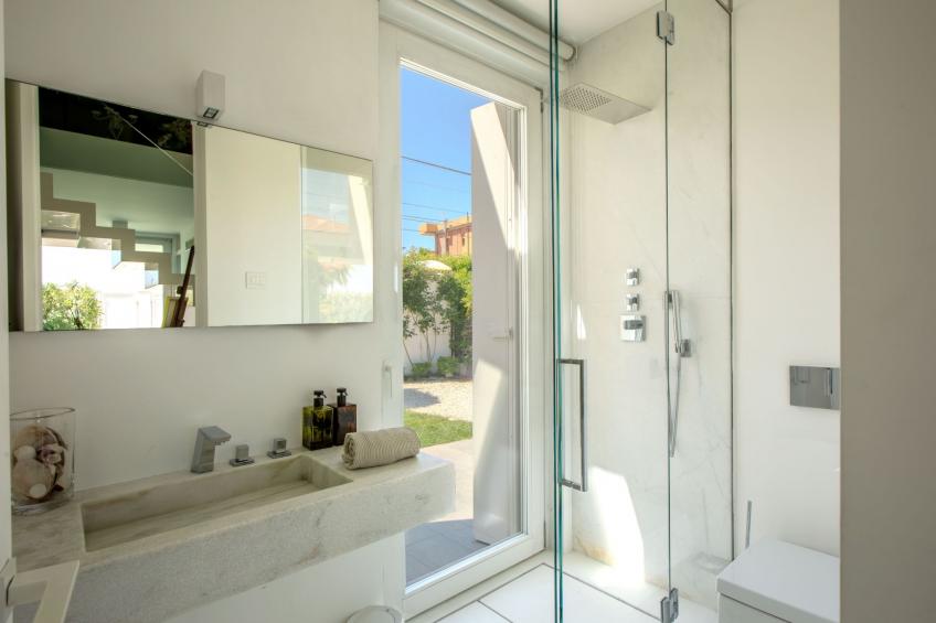 Elegante Villa am Strand, Jacuzzi und Garten - foto 27