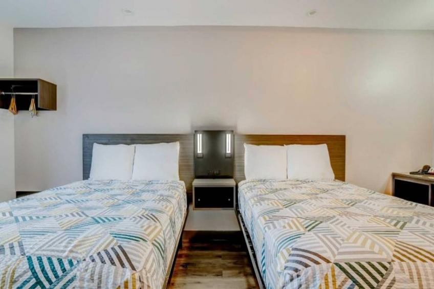 2 Full Beds  Non-Smoking - foto 7