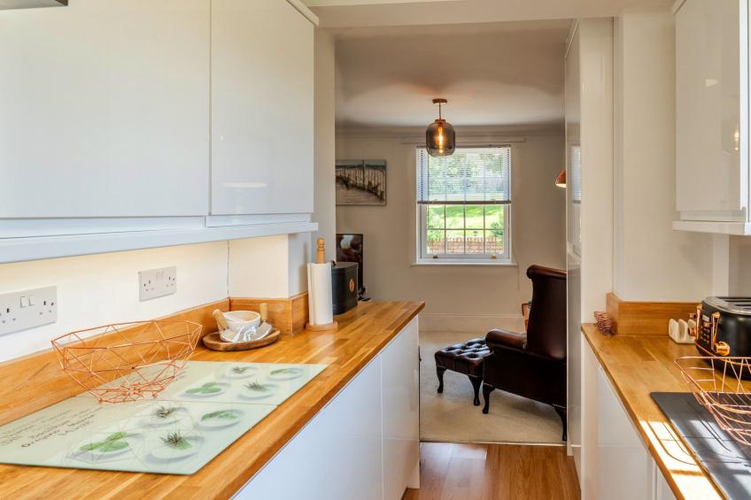 Nicely Tucked Away Cottage - foto 23