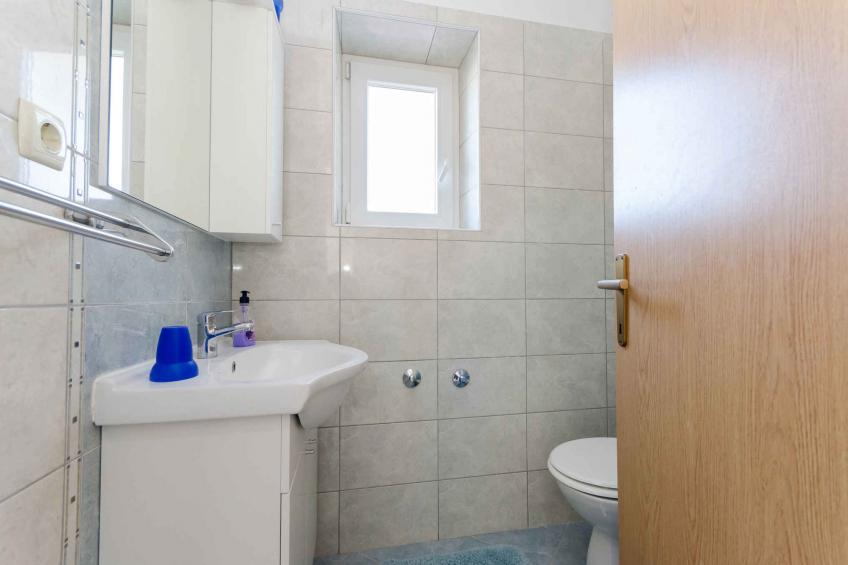 Vakantiewoning met balkon en airco - VW-GKFDK - foto 34