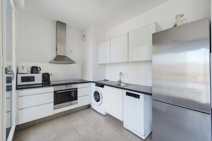 DC-47-LAROUSSE - foto 2