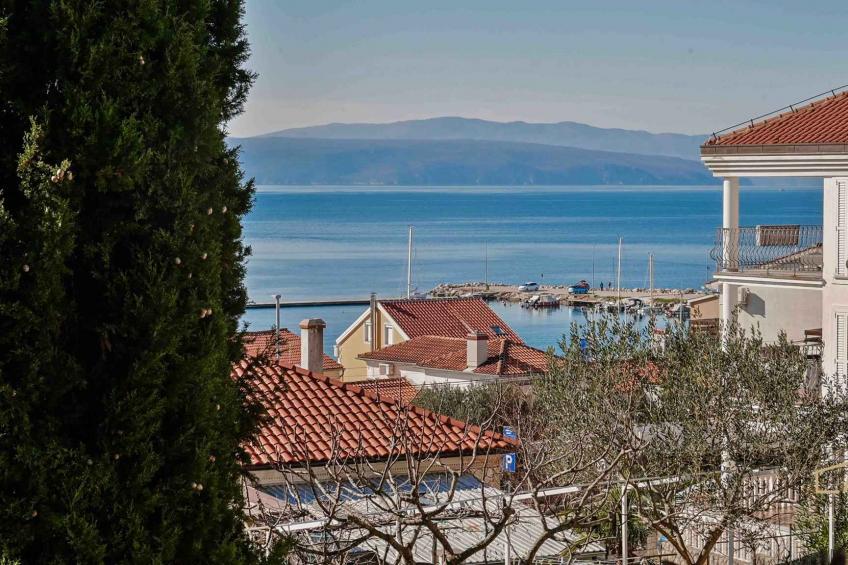 Holiday apartment with balcony and sea view - BF-DKHXC