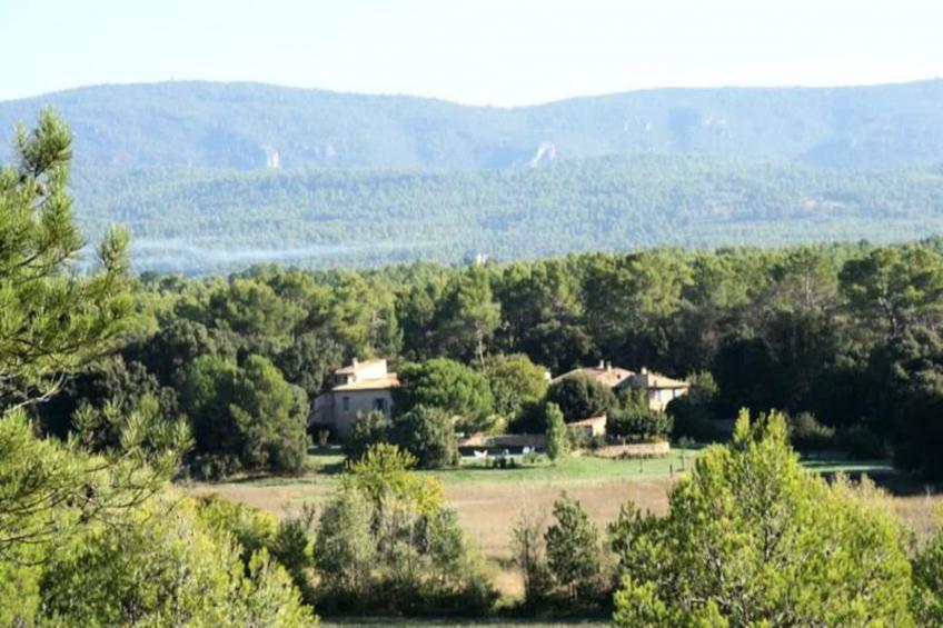 Les Messugues, Mas Provençal Typique Avec Piscine Partagée, Nature, Calme - foto 13