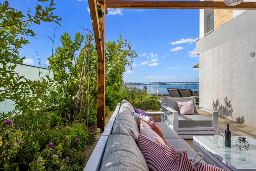 Gemütliches Ferienhaus in Vinišće mit Privatem Pool und Meerblick - foto 29