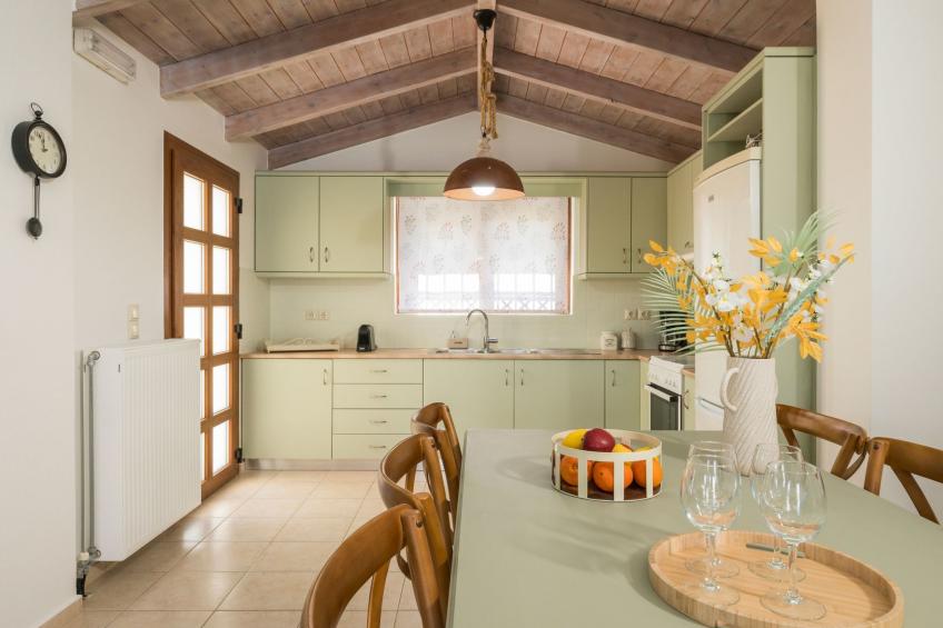 Wunderschöne Villa mit Seeblick und Pool in der Nähe von Restaurants - foto 24