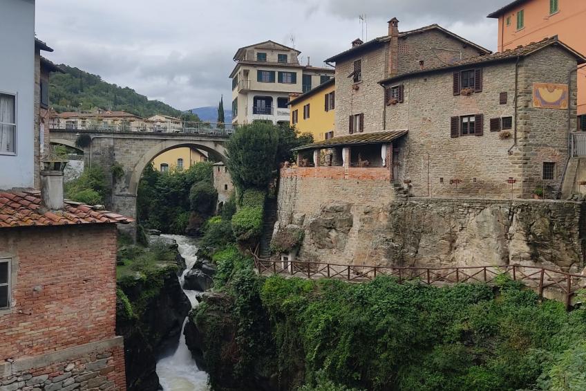 Historische Villa auf dem Lande in den toskanischen Hügeln - foto 22