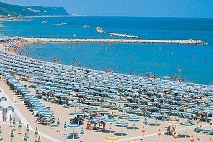 in der Gegend zwischen Meer und Berghang - foto 21