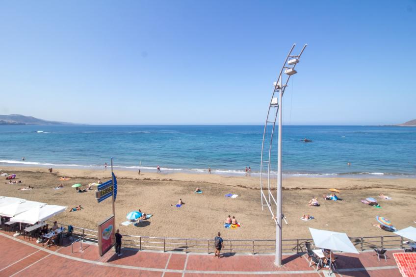 Corner Las Canteras Beach  by Canariasgetaway - foto 34