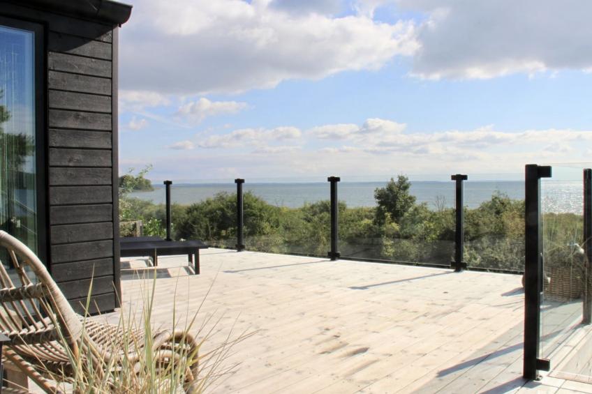 "Valia" - 20m from the sea