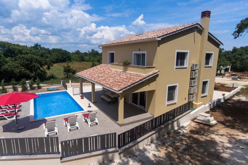 Newly built (2018), fully detached holiday villa with a private swimming pool - foto 11