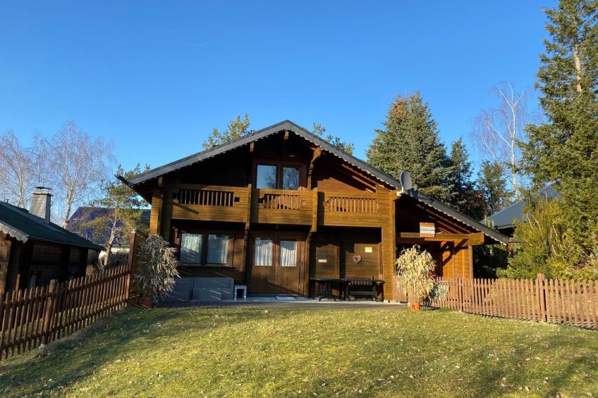 Chalet mit Garten, Grill und Terrasse - foto 21