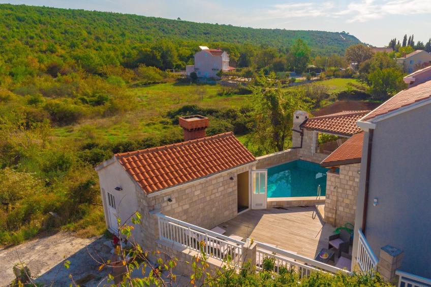 Holiday Home Trojković- Four Bedroom Holiday Home with Terrace and Swimming Pool - foto 20