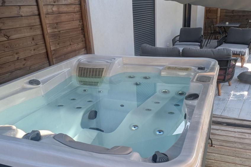 Luxuriöse Wohnung mit beheiztem Pool und private - foto 6