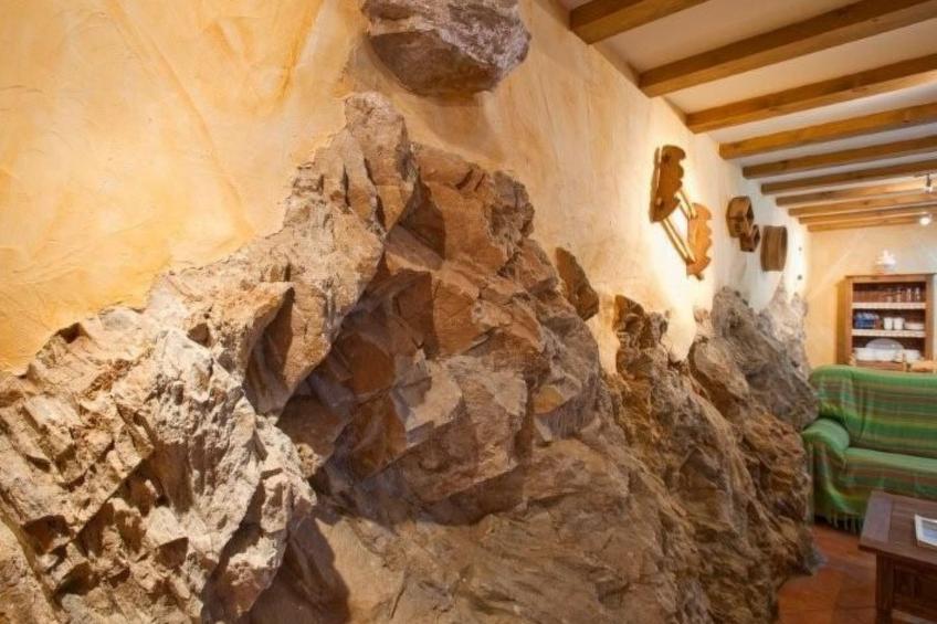 Haus mit integrierter Felswand und Jacuzzi - foto 11