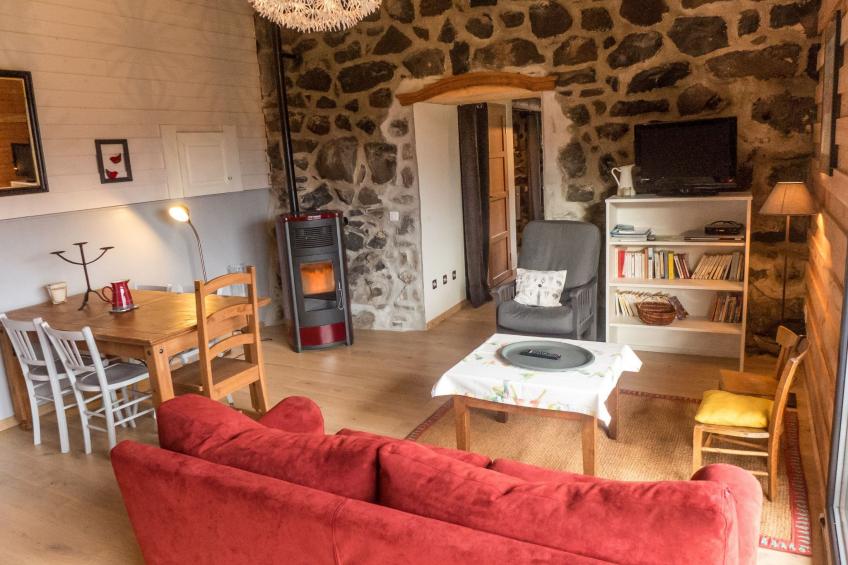 Gemütliches Steinhaus mit Garten - foto 4