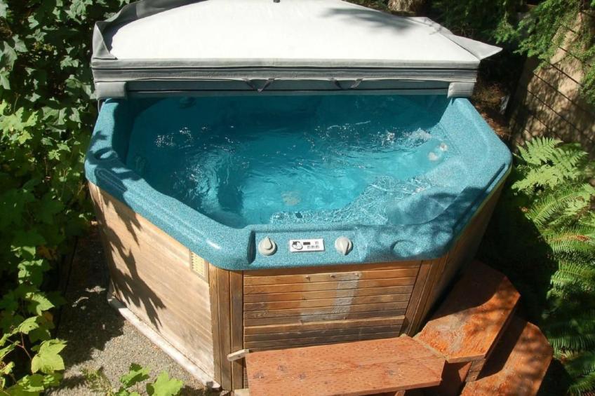 Gemütliche Hütte mit Wi-Fi, Kamin und Whirlpool - foto 15