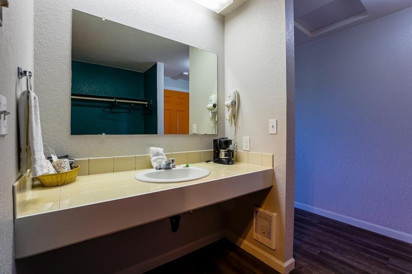 King Kitchenette with River View - foto 9