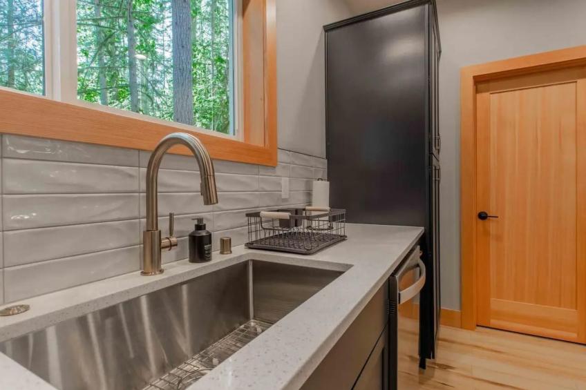 Hütte 15 mit Whirlpool, Wi-Fi, Haustiere erlaubt und AC - foto 9