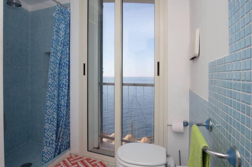 Villa auf einer natürlichen Klippe mit Blick auf das Meer, nur wenige Schritte - foto 14