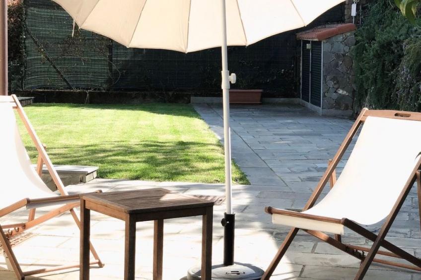 Penthouse mit Garten und privater Terrasse in Villa - foto 2