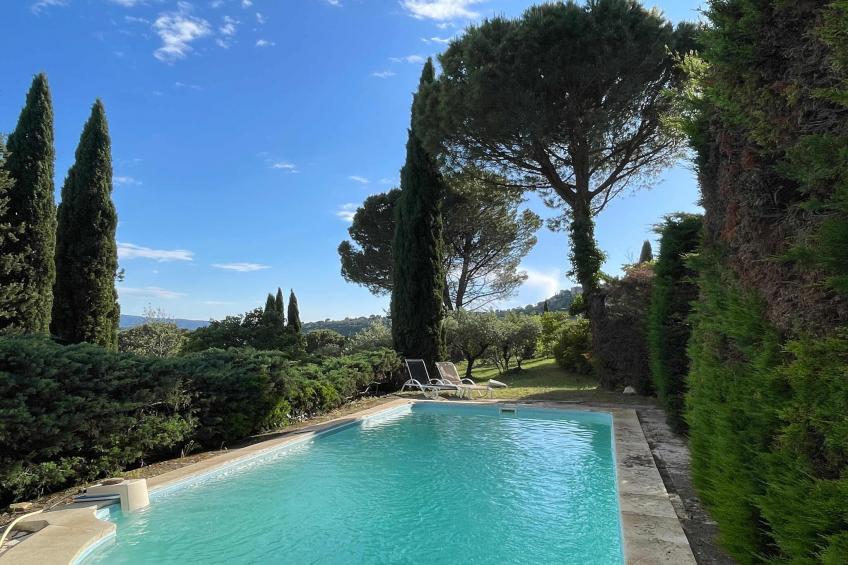 La Familiale - Maison provençale avec piscine et vue imprenable sur Gordes - foto 13