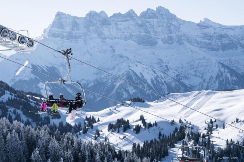 Portes Du Soleil PSA47 TELECABINE & MOUNTAIN 4 Per - foto 6