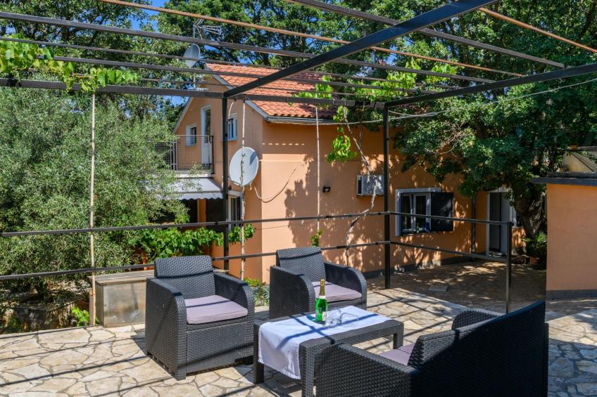 Wunderschönes Ferienhaus in Pomer mit Garten - foto 55