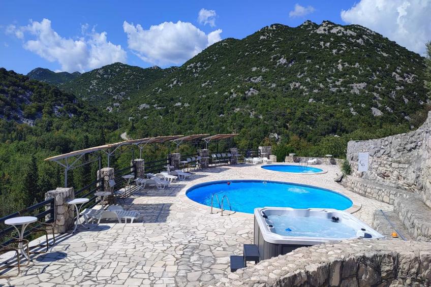 Rustical Resort Kokorići with Shared Outdoor Swimming Pool - One Bedroom Apartment - foto 16