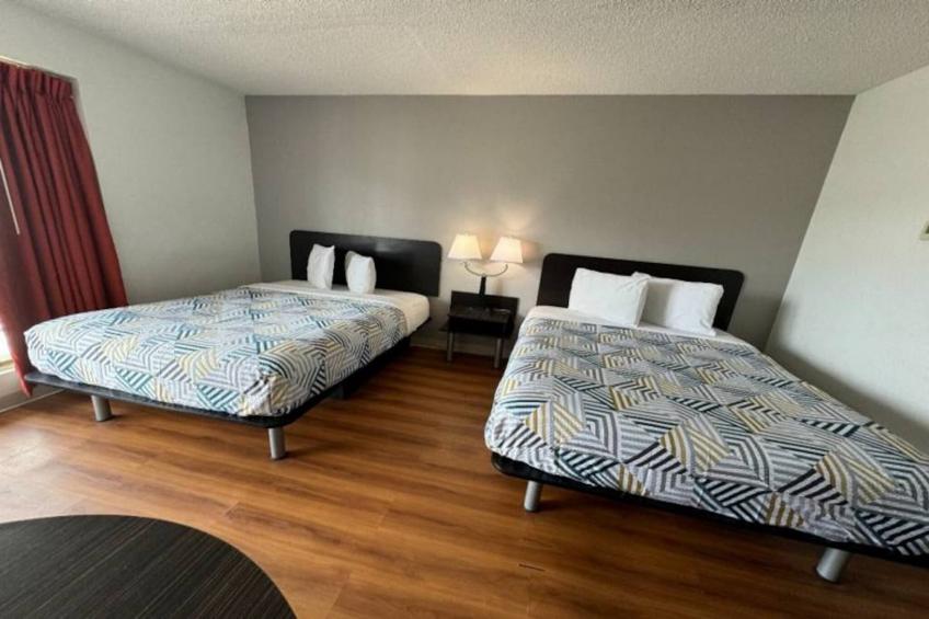2 Queen Beds  Non-Smoking - foto 9