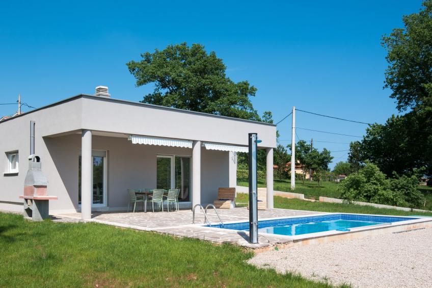 mit eigenem Pool - foto 9