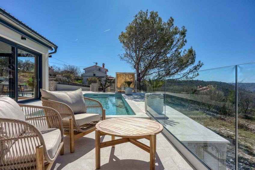 Villa met verwarmd zwembad en jacuzzi - BF-6M3YF - foto 6