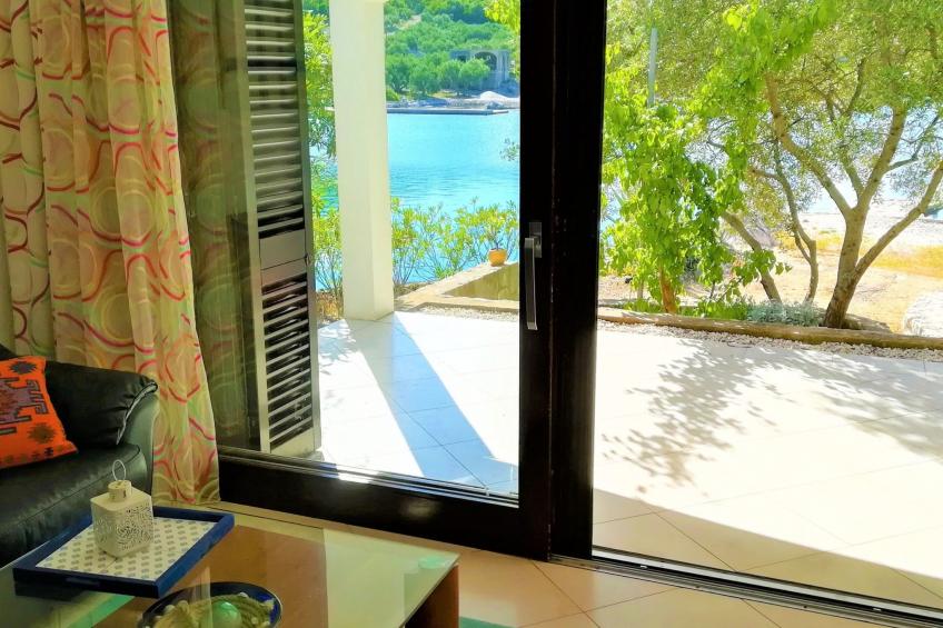 Anwesen mit Blick auf das Wasser - foto 5