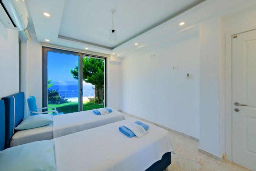 Villa mit unfassbarem Meerblick - foto 29