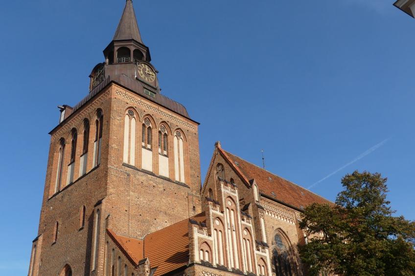 Designerwohnung in denkmalgeschütztem Wasserturm - foto 24